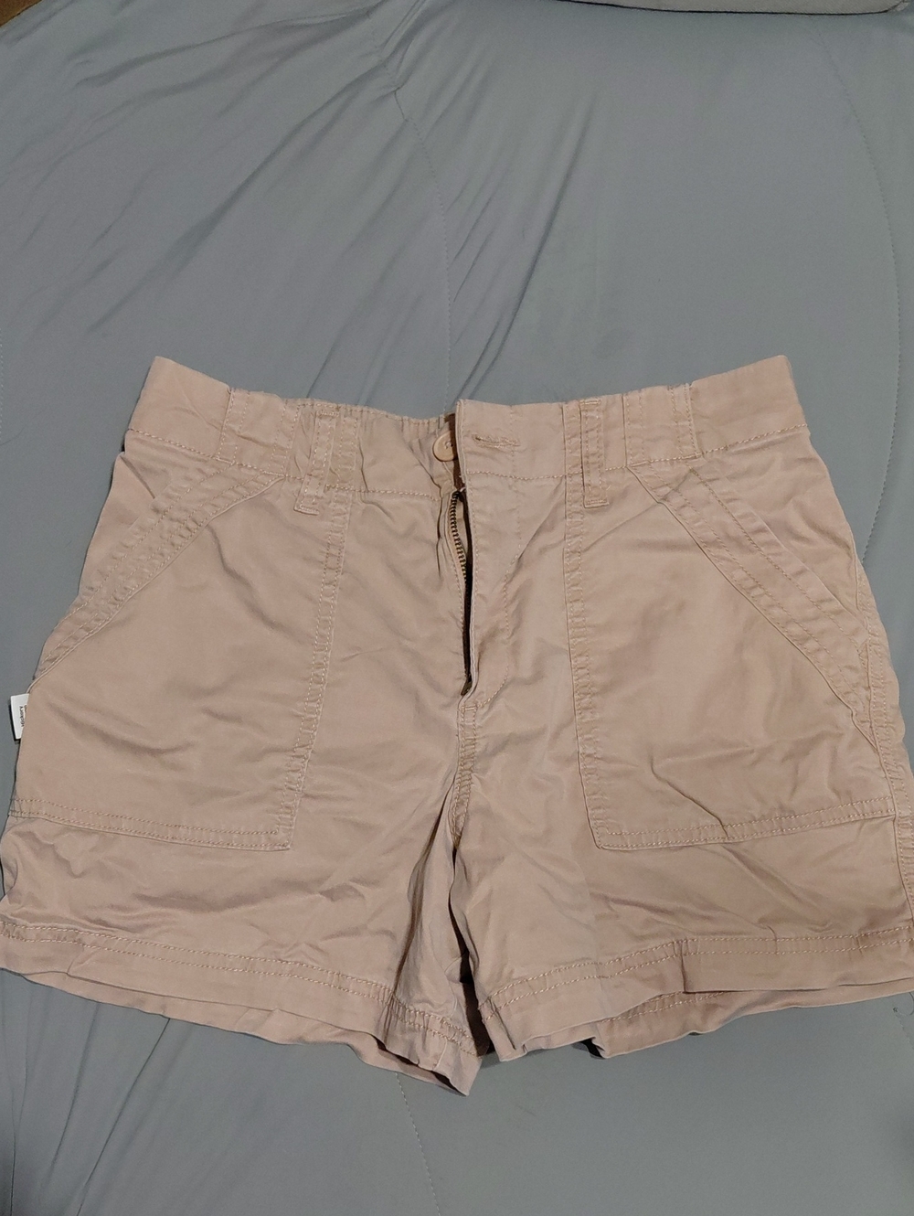 Magellan Outdoors Women's Light Taupe Utility Shorts